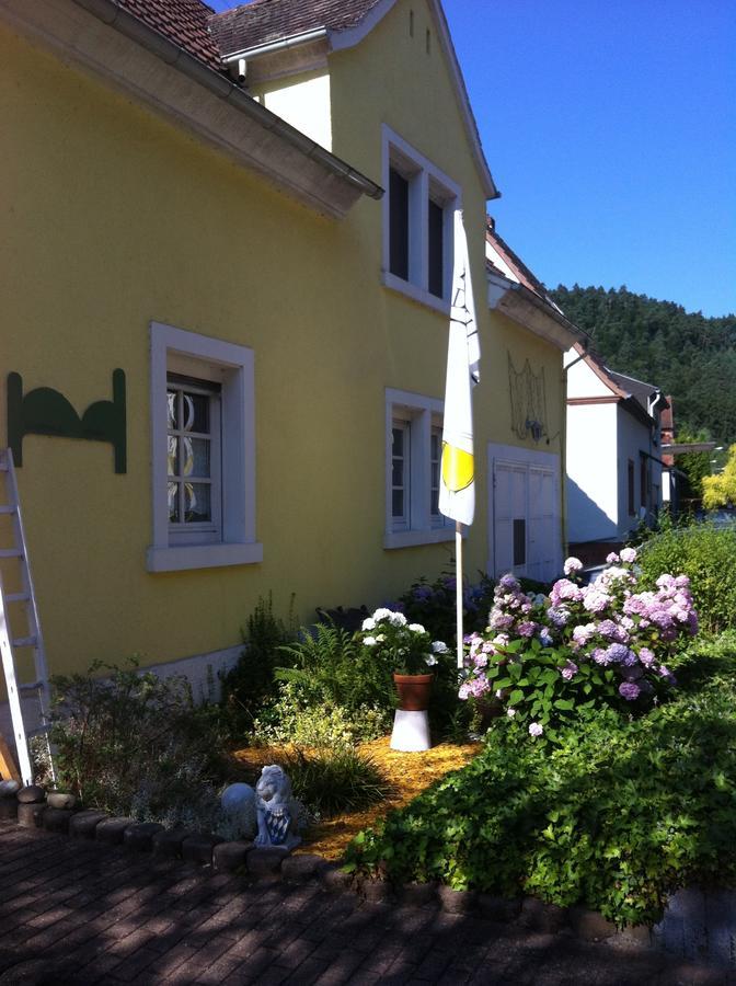 Gastehaus Stumpf Bed & Breakfast Weidenthal ภายนอก รูปภาพ